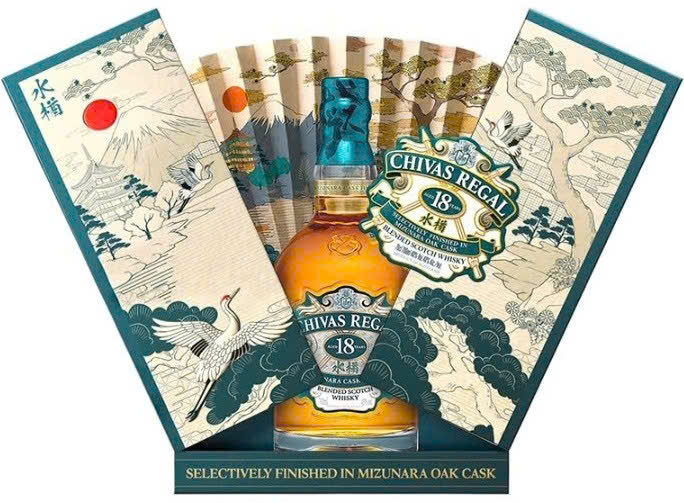 Chivas-18-Mizunara-Hop-qua-2027-khi-mo-hop