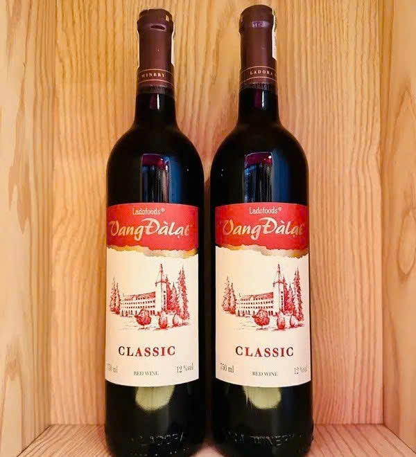 Gioi-thieu-Vang-Đa-lat-classic-Red-Wine-LADOFOODS