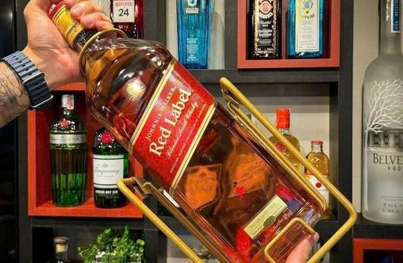 Nhan-biet-red-label-3-lit-Diageo