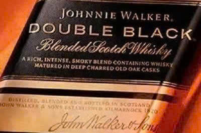 Nhan-chinh-JW-Double-Black-1lit
