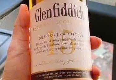 Nhan-hieu-Glenfiddich-15 nam-tuoi