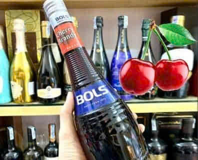 Nhan-hieu-bols-cherry-brandy