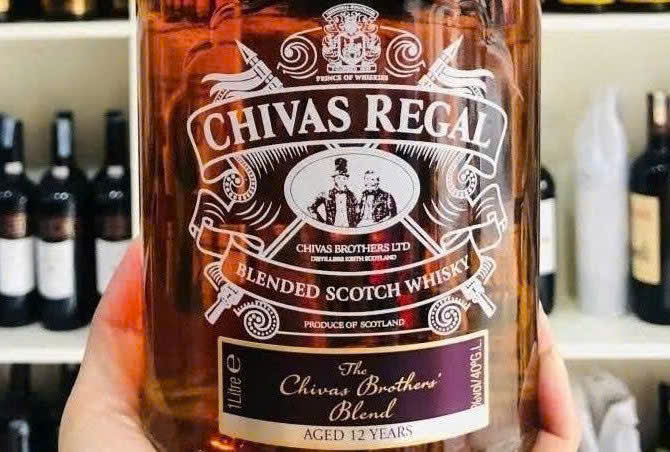 Nhan-hieu-chivas-12-Brother-Blend-700-ml