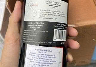 Nhan-phu-chai-Sole-chat