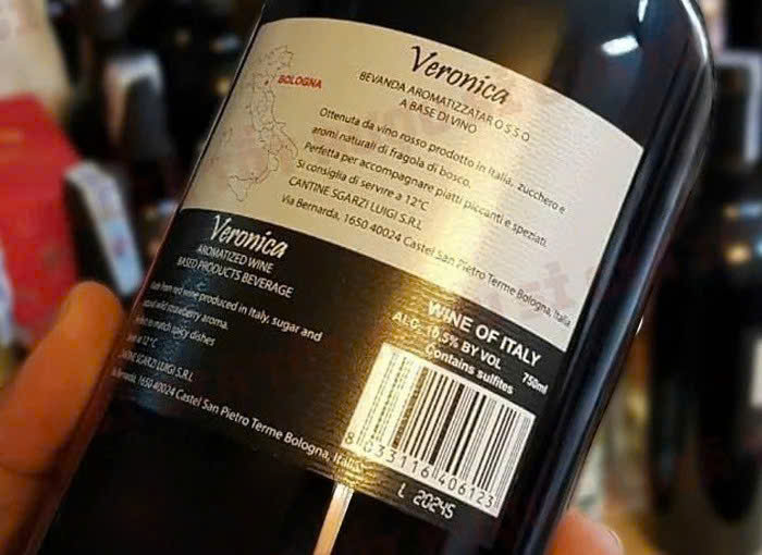 Nhan-sau-chai-Veronica-Ngọt