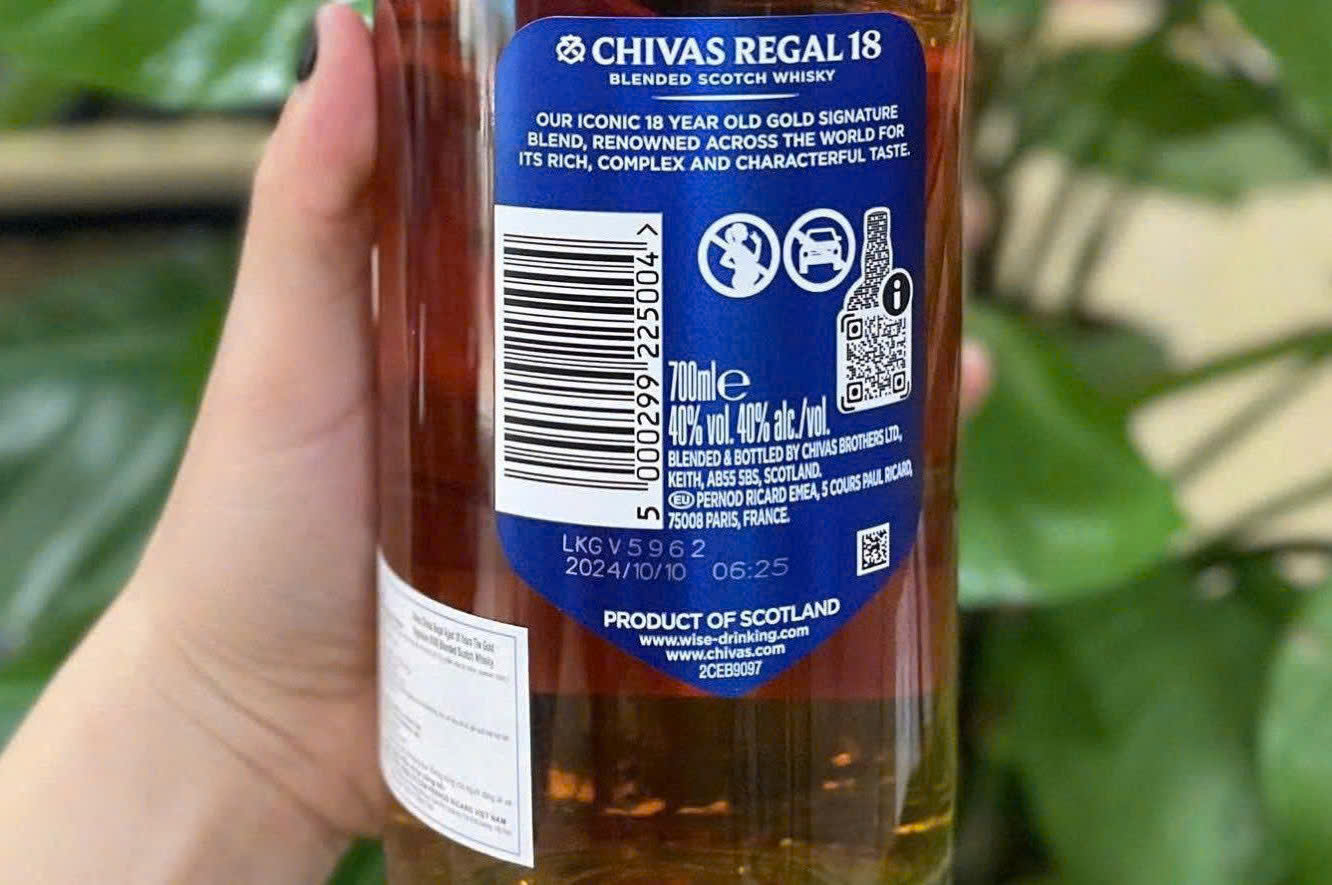 Nhan-sau-chai-chivas-18-qua-2027