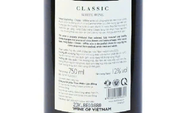 Nhan-sau-chai-vang-Da-Lat-Classic-Trang-750ml