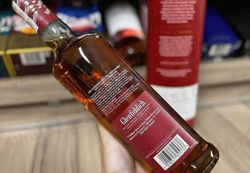 Nhan-sau-glenfiddich-12-Sherry-Cask-finish