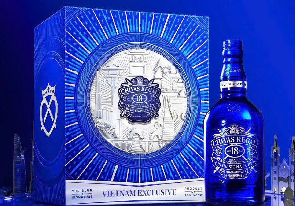 Quang-cao-Chivas-18-Blue-Qua-2027-gia-re-nhat