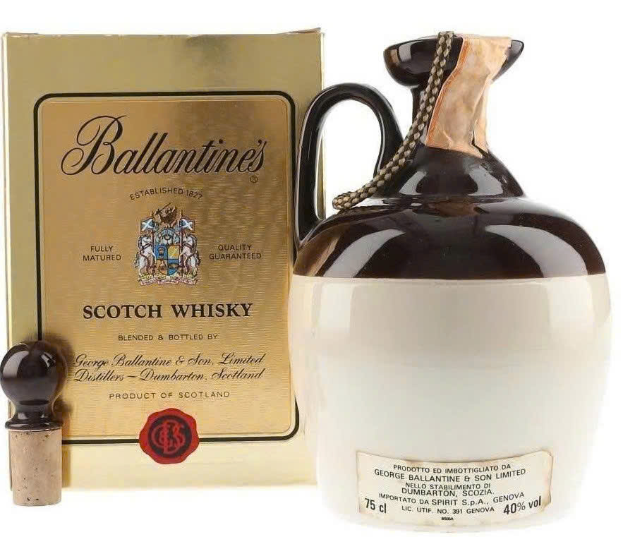 Ruou-ballantines-finest-1970