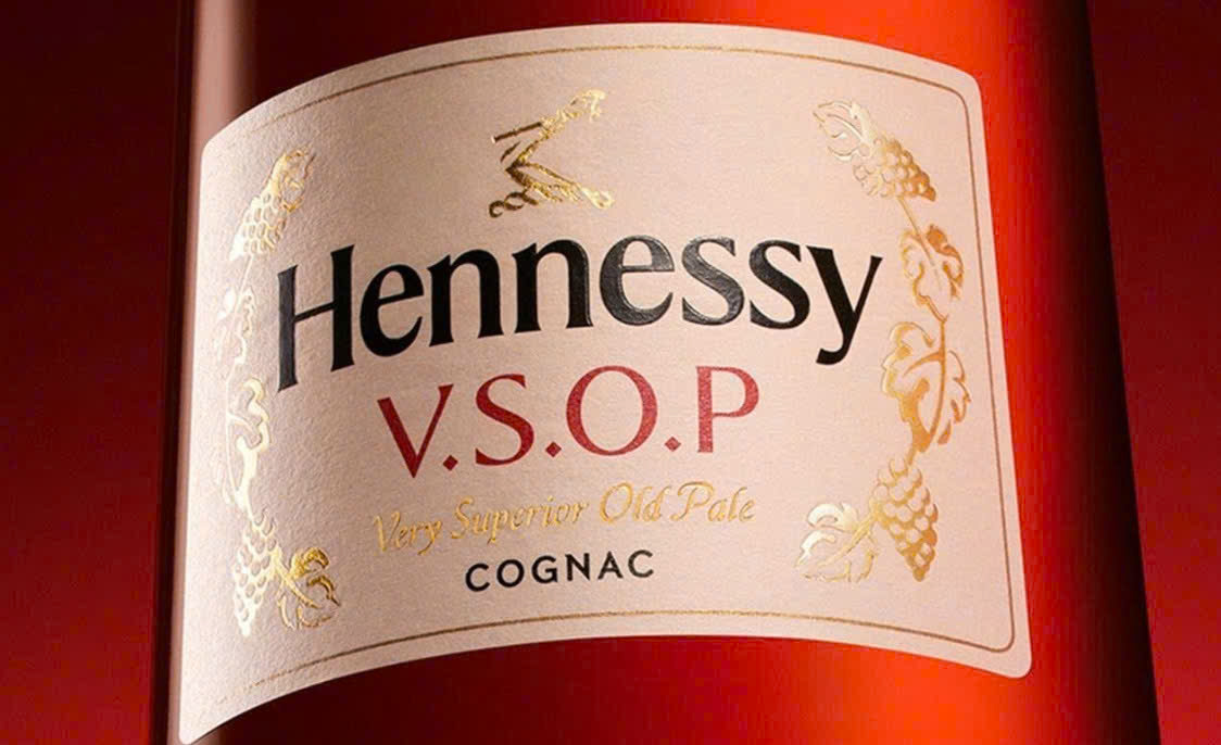 Thuong-hieu-hennessy-vsop-700ml-moi