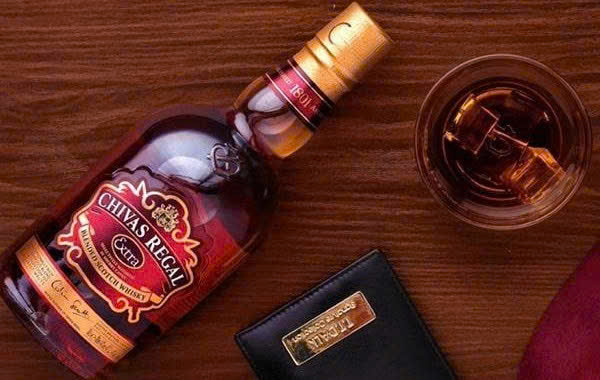 Thuong-thuc-Chivas-Extra