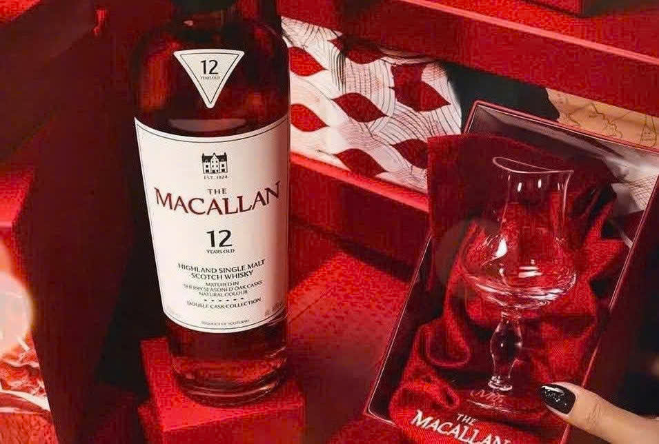 Thuong-thuc-Macallan-12-Double-Cask-Mau-moi-dung-cach-nhat