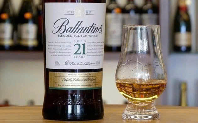 Thuong-thuc-ballantines-21-yo