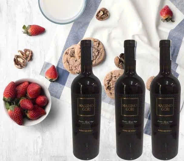 Thuong-thuc-vang-y-ngot-Massimo-Gori-Semi-Dolce-va-banh-ngot