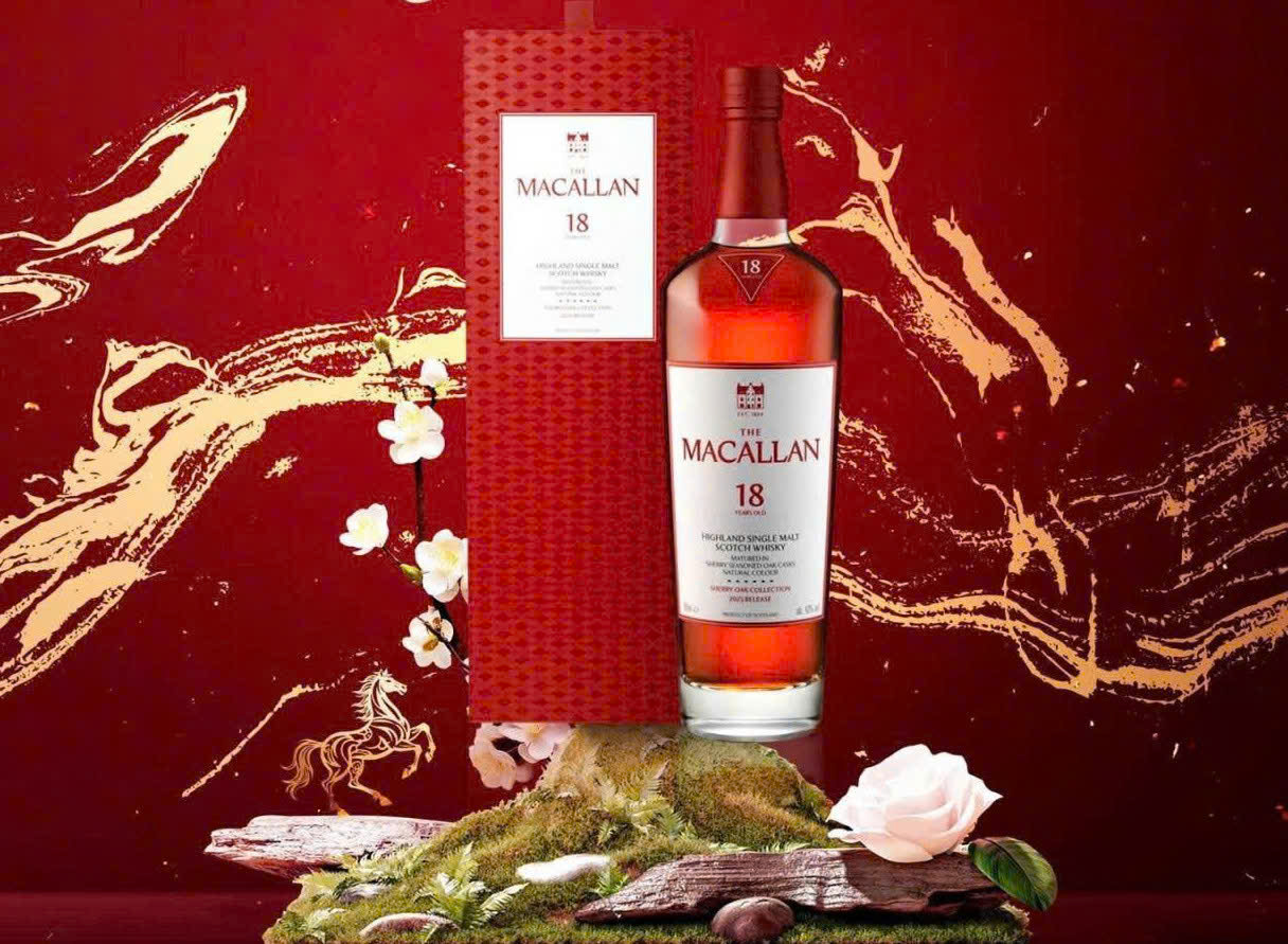 Trung-bay-Macallan-18YO-Sherry-Cask-New