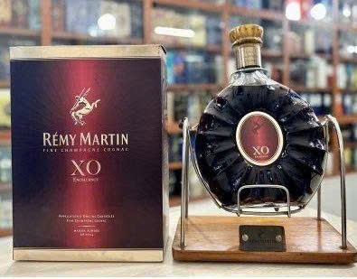 Trung-bay-REMY-MARTIN-XO-3-Lit