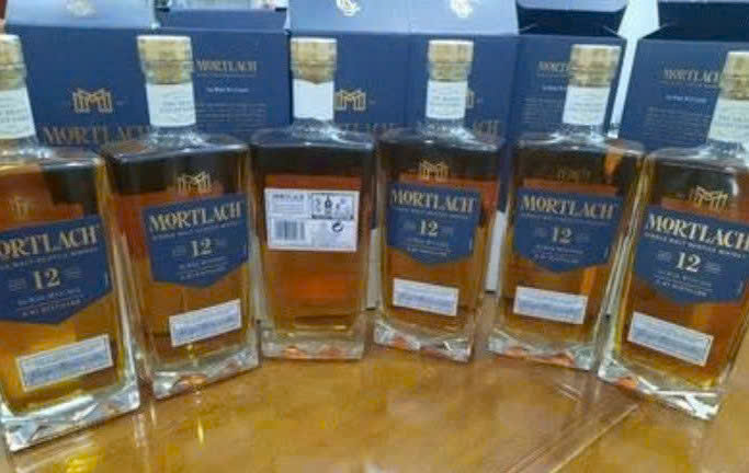 Trung-bay-mortlach-12-700-ml