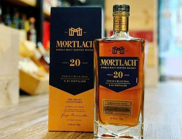 Trung-bay-ruou-mortlach-20-nam