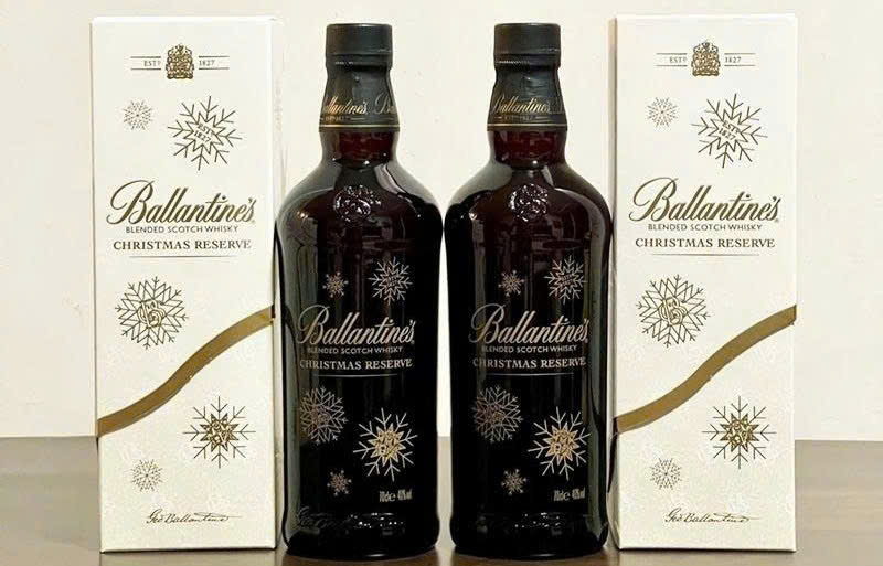 bay-mau-ballantines-christmas-reserve