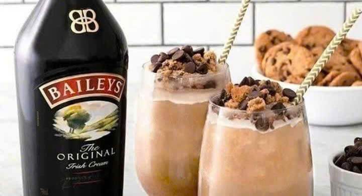 dung-dieu-voi-Baileys-Original-750