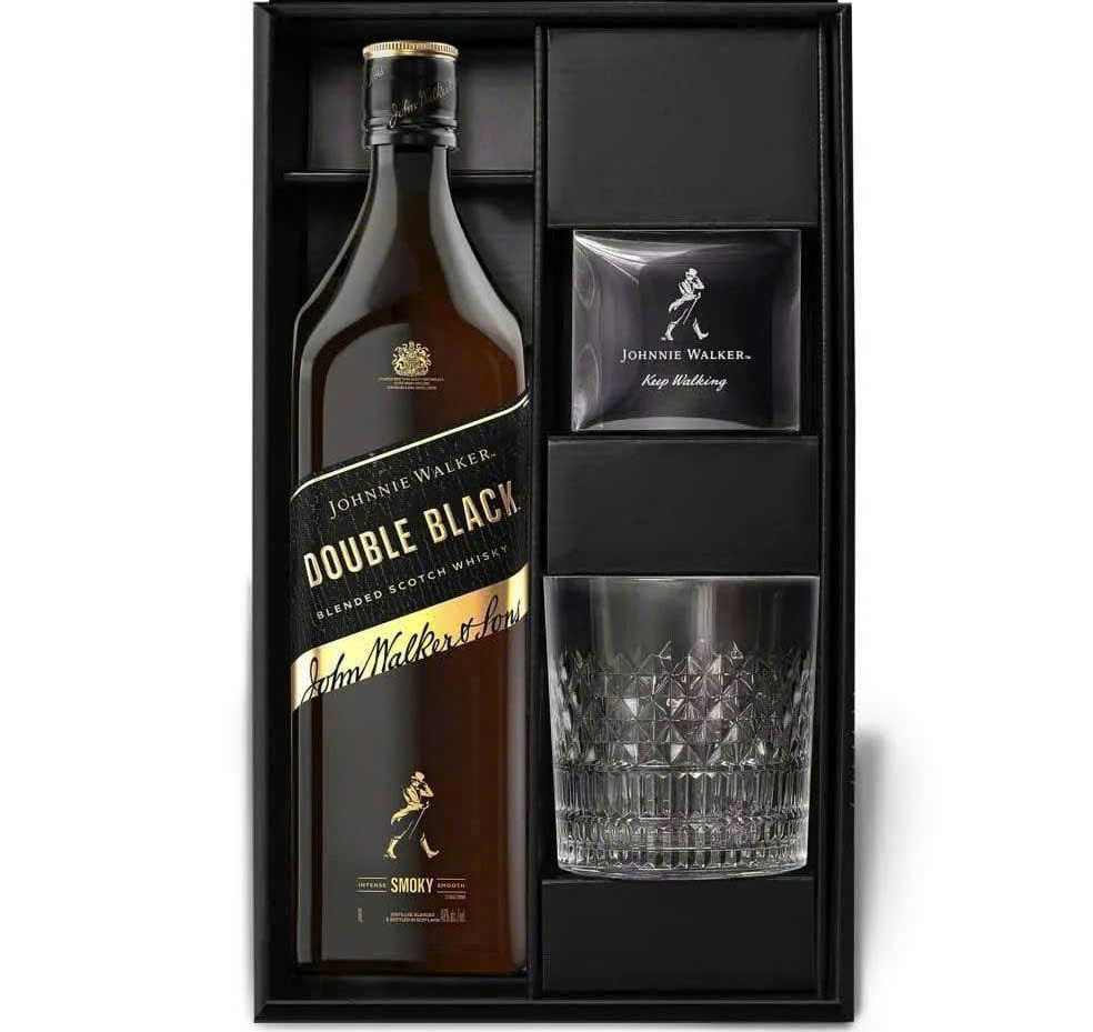 johnnie-Walker-double-black-2027-khi-mo-hop