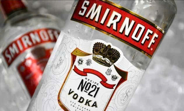 nhan-hieu-vodka-smirnoff-Red-700ml