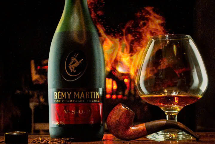 thuong-thuc-ruou-remy-martin-vsop-700ml